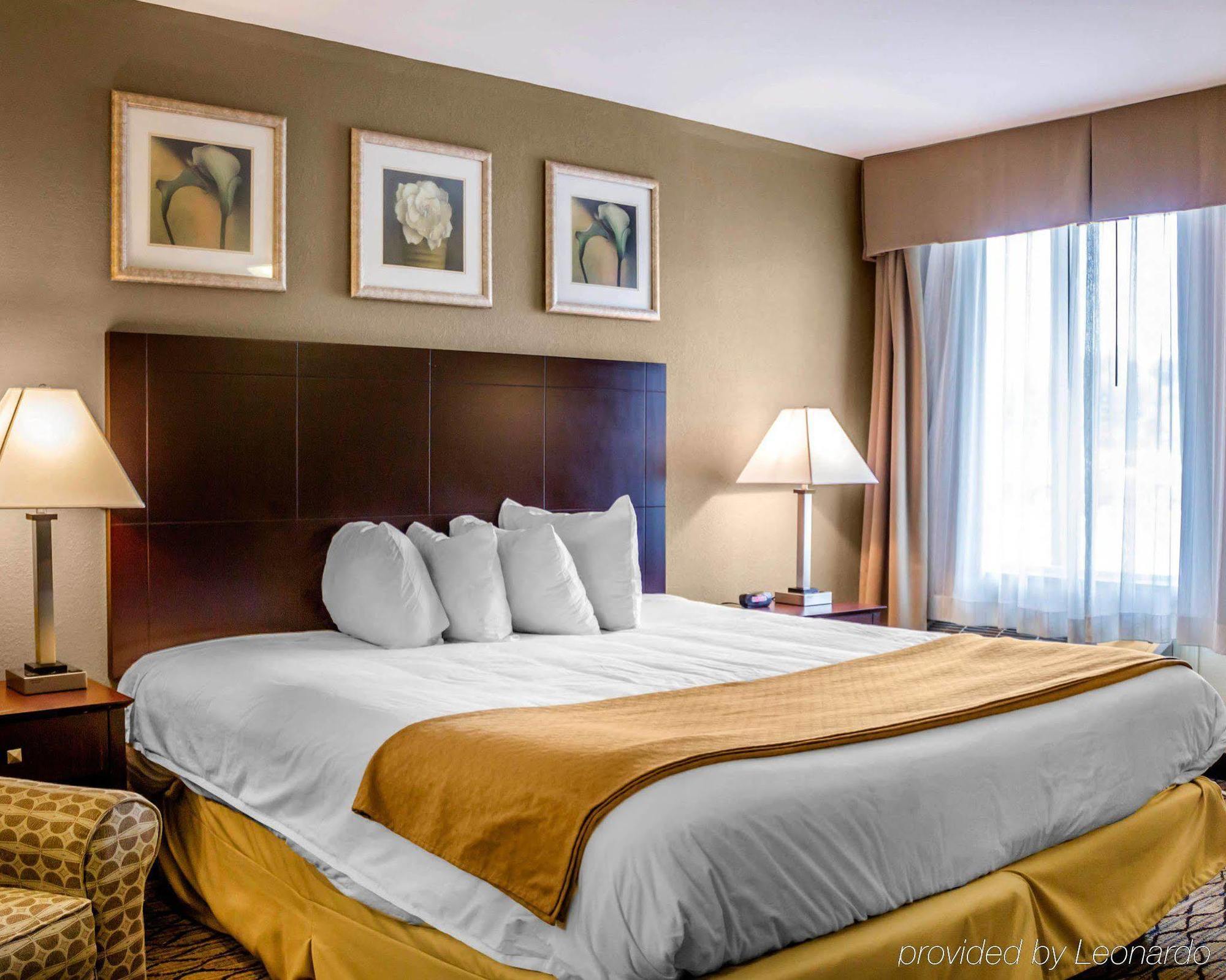 Quality Inn Waterbury Εξωτερικό φωτογραφία